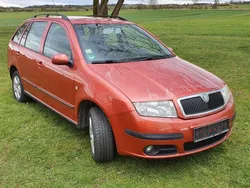 Orange Gebraucht 2007 Skoda Fabia Classic Kombi | 2.200 € (Fairer Preis)