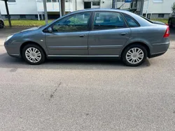 Grau Gebraucht 2005 Citroën C5 Limousine | 3.285 €
