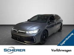 Diabasgrau metallic (metallic) Gebraucht 2025 VW Passat IQ Drive Kombi | 44.190 € (Guter Preis)