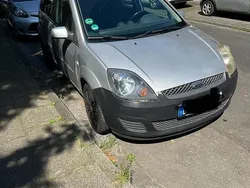 Silber Gebraucht 2007 Ford Fiesta Kleinwagen | 1.350 € (Guter Preis)