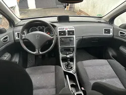 Silber Gebraucht 2005 Peugeot 307 Kombi | 1.800 € (Fairer Preis)