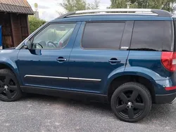 Blau Gebraucht 2015 Skoda Yeti SUV | 11.000 € (Fairer Preis)