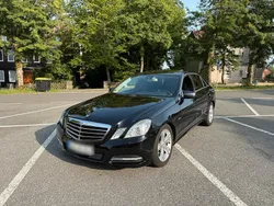 Schwarz Gebraucht 2011 Mercedes E300 Limousine | 9.700 € (Superpreis)