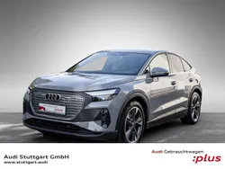 Kieselgrau Gebraucht 2022 Audi Q4 Sportback e-tron Ambiente SUV | 26.620 € (Superpreis)