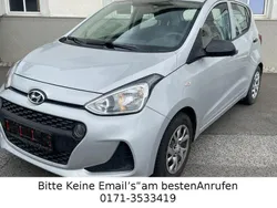Silber Gebraucht 2018 Hyundai i10 Classic Kleinwagen | 4.980 € (Superpreis)