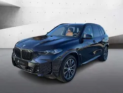 Carbonschwarz metallic Gebraucht 2023 BMW X5 M Sport SUV | 83.900 € (Teuer)