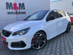 Weiß Gebraucht 2019 Peugeot 308 GTi Limousine | 29.900 €