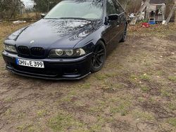 Blau Gebraucht 2001 BMW 525 Shadowline Limousine | 2.500 €