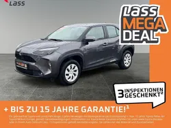 Grau Gebraucht 2023 Toyota Yaris Cross SUV | 24.980 € (Fairer Preis)