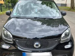 Schwarz Gebraucht 2015 Smart ForFour Kleinwagen | 5.300 € (Fairer Preis)