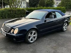 Blau Gebraucht 2003 Mercedes CLK230 Cabrio | 5.999 € (Fairer Preis)
