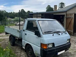 Grau Gebraucht 1997 Mitsubishi L300 | 3.250 €