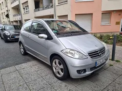 Silber Gebraucht 2005 Mercedes A200 Avantgarde Limousine | 1.500 € (Teuer)