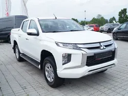 Weiß Gebraucht 2021 Mitsubishi L200 Abholung | 25.890 € (Guter Preis)