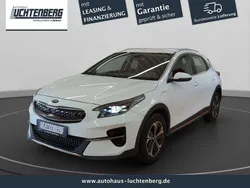 Weiß Gebraucht 2021 Kia XCeed Vision SUV | 17.490 € (Fairer Preis)