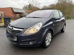 Grau Gebraucht 2008 Opel Corsa Limousine | 4.800 € (Fairer Preis)