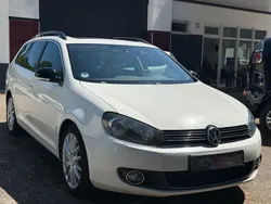 Weiß Gebraucht 2011 VW Golf VI Style Limousine | 4.400 € (Fairer Preis)
