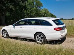Weiß Gebraucht 2017 Mercedes E200 Avantgarde Limousine | 16.500 € (Guter Preis)