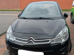 Schwarz Gebraucht 2015 Citroën C3 PureTech Kleinwagen | 5.400 € (Fairer Preis)