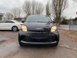 Schwarz Gebraucht 2021 Smart ForFour Electric Drive Limousine | 8.900 € (Fairer Preis)
