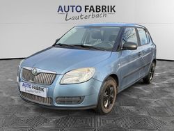 Blau Gebraucht 2009 Skoda Fabia Classic Kleinwagen | 4.490 € (Etwas zu teuer)