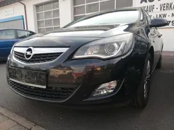 Schwarz Gebraucht 2011 Opel Astra Design Edition Limousine | 2.900 € (Guter Preis)