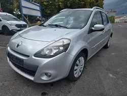 Silber Gebraucht 2011 Renault Clio GrandTour Expression Kombi | 1.999 € (Guter Preis)