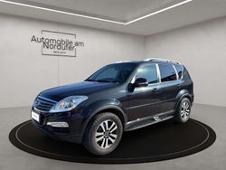 Schwarz Gebraucht 2015 Ssangyong (KGM) Rexton Sapphire SUV | 7.990 €