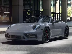 Grau Gebraucht 2024 Porsche 911 Carrera 4 GTS Cabrio | 169.990 € (Fairer Preis)