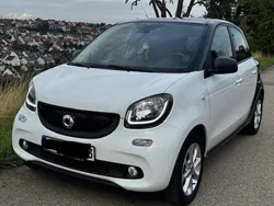 Weiß Gebraucht 2017 Smart ForFour Kleinwagen | 11.999 € (Fairer Preis)
