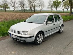 Silber Gebraucht 1997 VW Golf IV Limousine | 2.300 € (Teuer)