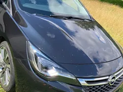 Schwarz Gebraucht 2016 Opel Astra Dynamic Limousine | 9.500 € (Fairer Preis)