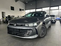 Grau Gebraucht 2024 VW Passat Elegance Kombi | 37.749 € (Teuer)
