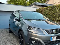 Grau Gebraucht 2019 Seat Alhambra Van / Kleinbus | 22.800 € (Guter Preis)