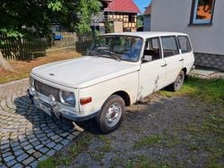 Weiß Gebraucht 1977 Wartburg 353 Kombi | 3.444 €