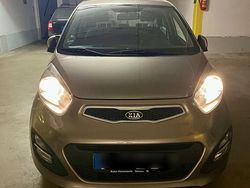 Silber Gebraucht 2012 Kia Picanto Spirit Kleinwagen | 3.950 € (Guter Preis)