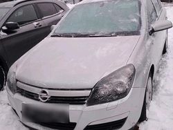 Silber Gebraucht 2004 Opel Astra Limousine | 7.500 €