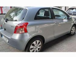 Silber Gebraucht 2006 Toyota Yaris Luna Limousine | 2.000 € (Guter Preis)