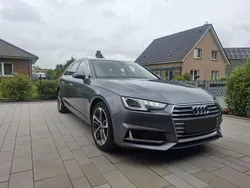 Grau Gebraucht 2019 Audi A4 Sport Kombi | 21.400 € (Guter Preis)