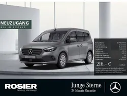 Grau Gebraucht 2022 Mercedes T180 Progressive Van / Kleinbus | 28.950 € (Fairer Preis)