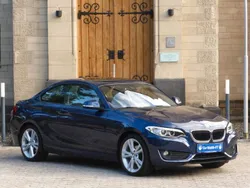 Tiefseeblau metallic Gebraucht 2016 BMW 218 Advantage Coupé | 16.900 € (Guter Preis)