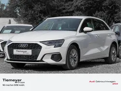 Ibisweiß Gebraucht 2022 Audi A3 Sportback e-tron Design Limousine | 22.770 € (Guter Preis)