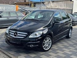 Schwarz Gebraucht 2009 Mercedes B180 Van / Kleinbus | 4.500 € (Guter Preis)