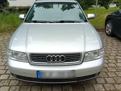 Silber Gebraucht 2000 Audi A4 Kombi | 2.200 € (Teuer)