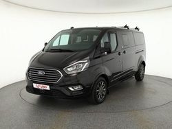 Schwarz Gebraucht 2021 Ford Tourneo Titanium Van / Kleinbus | 34.990 € (Fairer Preis)
