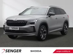 Grau Gebraucht 2025 Skoda Kodiaq SportLine SUV | 53.990 € (Fairer Preis)
