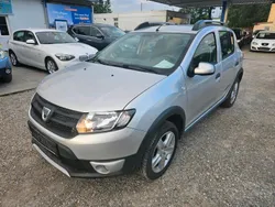Silber Gebraucht 2015 Dacia Sandero Stepway Ambiance Kleinwagen | 5.900 € (Teuer)