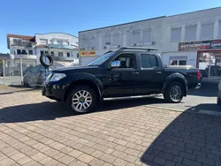 Schwarz Gebraucht 2013 Nissan Navara Abholung | 20.900 € (Teuer)