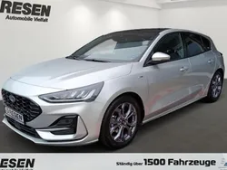 Silber Gebraucht 2024 Ford Focus ST-Line X Limousine | 26.490 € (Guter Preis)