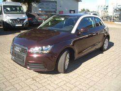Shirazrot metallic Gebraucht 2012 Audi A1 Attraction Kleinwagen | 8.900 € (Fairer Preis)